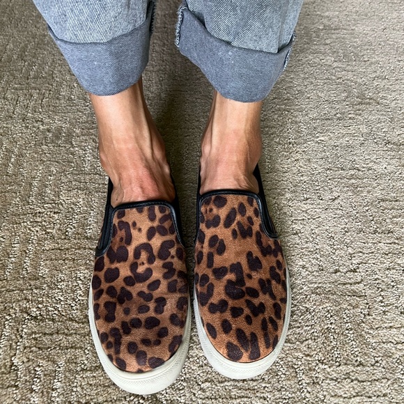 Cheetah suede-like loafers - Picture 5 of 8